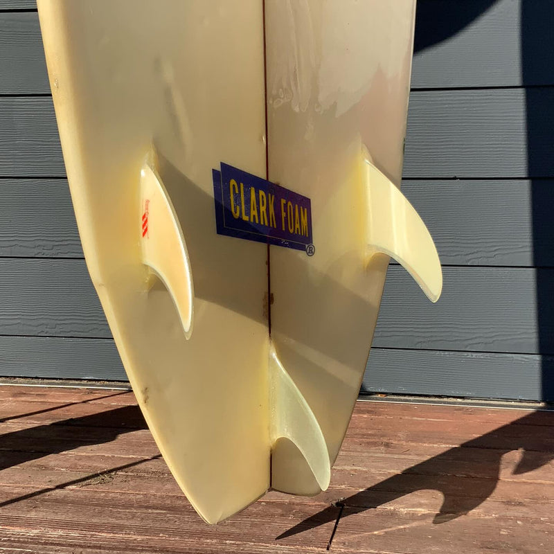 Load image into Gallery viewer, Hotline Custom 5'11 × 20 ¾ × 2 9/16 Surfboard • USED 4
