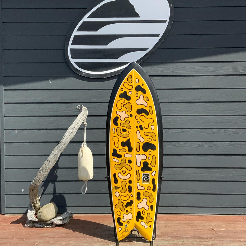 Load image into Gallery viewer, Northwest Surf Design BC Fish 5'6 × 21 ½ × 2 ½ Surfboard • USED 1
