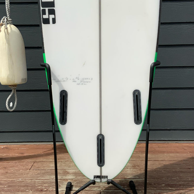 Load image into Gallery viewer, JS Industries Monstabox 5'11 × 19 ¼ × 2 ⅜ Surfboard • USED 3
