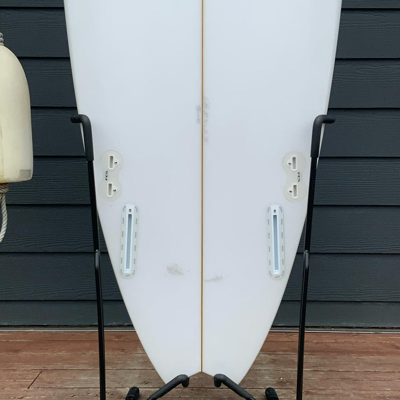 Load image into Gallery viewer, VB The ST 6'8 × 21 ¼ × 2 ⅞ Surfboard • USED 3
