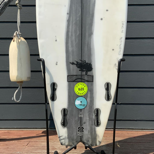 Cypress Coast Custom 5'7 × 20 ¼ × 2 ⅝ Surfboard • USED 3