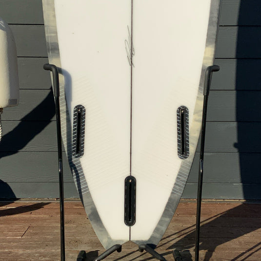Pace Custom 5'11 × 19 ½ × 2 ½ Surfboard • USED 3