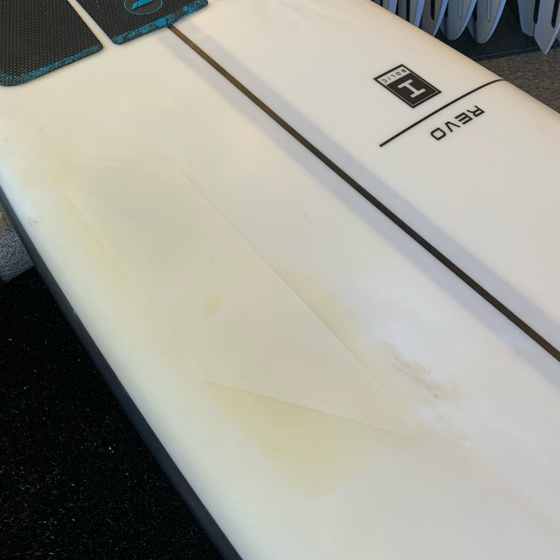 Load image into Gallery viewer, Firewire Tomo Revo I-Bolic 5'8 x 19 ¾ x 2 13/16 Surfboard • USED
