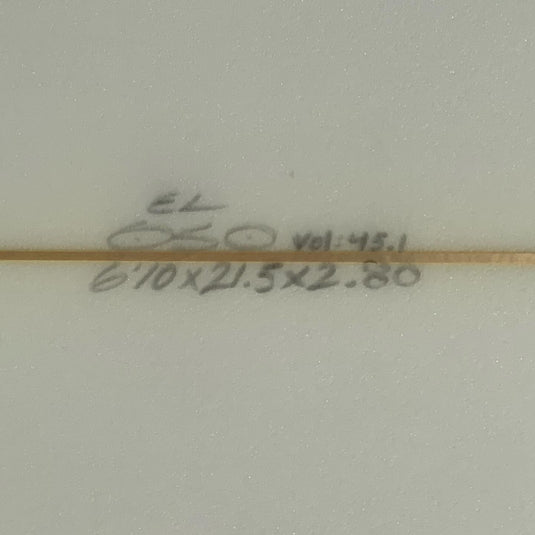 El Oso Custom 6'10 x 21 ½ x 2 ⅘ Surfboard • USED