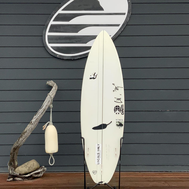 Load image into Gallery viewer, Chili Volume II 5'8 x 18 ⅞ x 2 ⅜ Surfboard • USED 2
