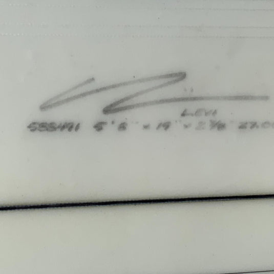 Chilli Hot Knife 5'8 x 19 x 2 7/16 Surfboard • USED