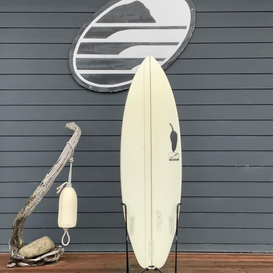 Chilli Hot Knife 5'8 x 19 x 2 7/16 Surfboard • USED