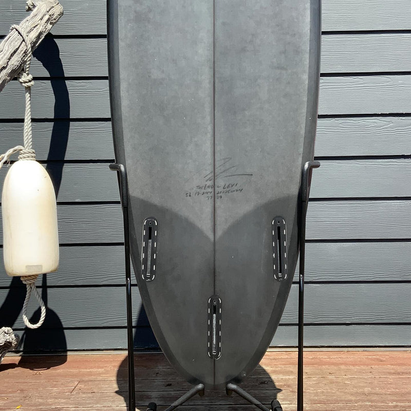 Load image into Gallery viewer, Album Surf The End 5'6 × 19 × 2 7/16 Surfboard • USED 3
