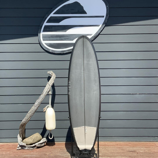 Album Surf The End 5'6 × 19 × 2 7/16 Surfboard • USED