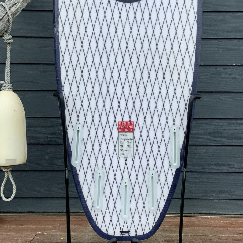 Load image into Gallery viewer, SUPERbrand Hippy Fling SUPERflex 5'3 × 19 ⅞ × 2 7/16 Surfboard • USED 3
