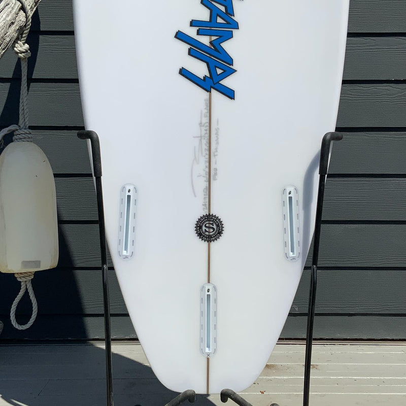 Load image into Gallery viewer, Stamps Flare 6&#39;0 x 21 x 2 ½ Surfboard • USED
