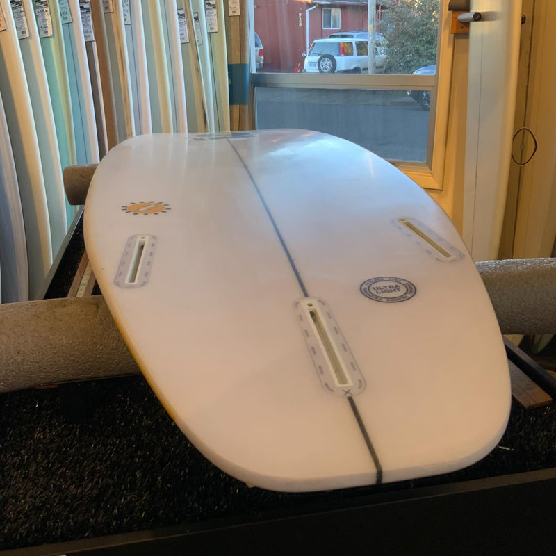 Load image into Gallery viewer, Channel Islands Happy Everyday 5'10 × 19 ¾ × 2 ½ Surfboard • USED 6
