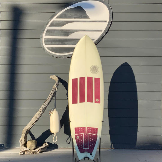 Bauer Custom 5'10 × 20 × 2 7/16 Surfboard • USED