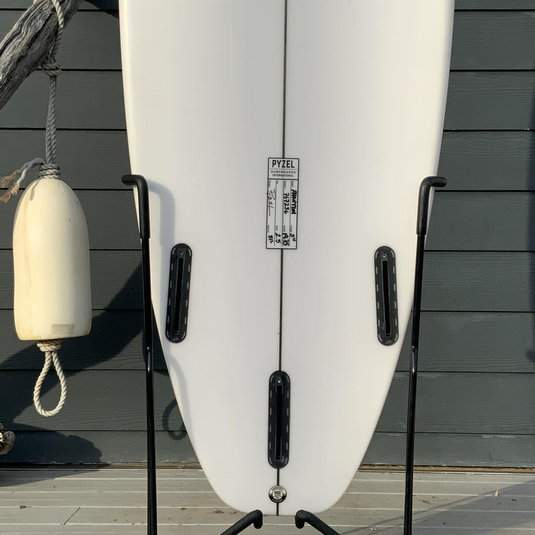 Pyzel Phantom 5'11 × 19 ¾ × 2 ½ Surfboard • USED 3