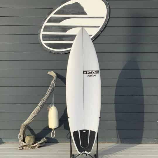 Pyzel Phantom 5'11 × 19 ¾ × 2 ½ Surfboard • USED