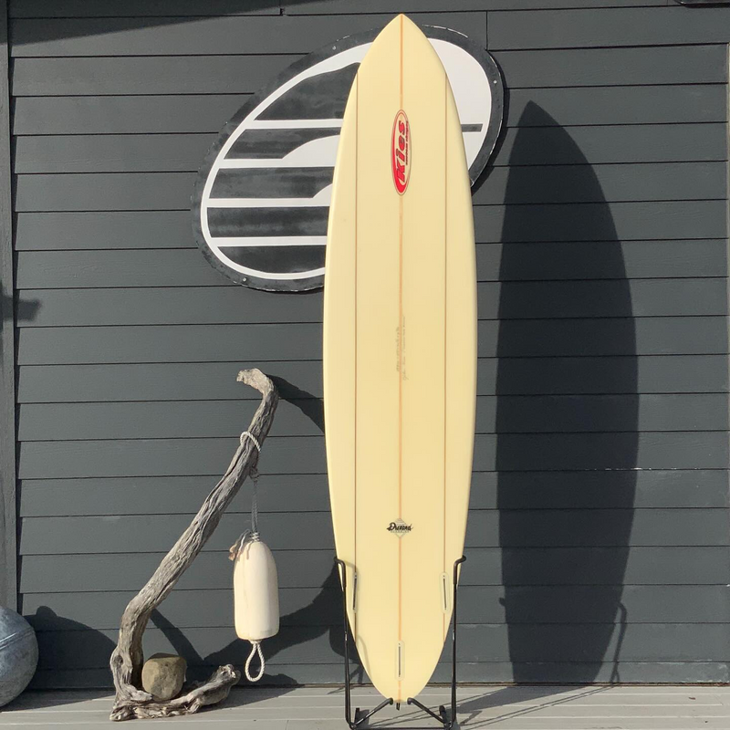 Load image into Gallery viewer, Kies Custom 8'2 × 21 ½ × 2 ⅞ Surfboard • USED 2
