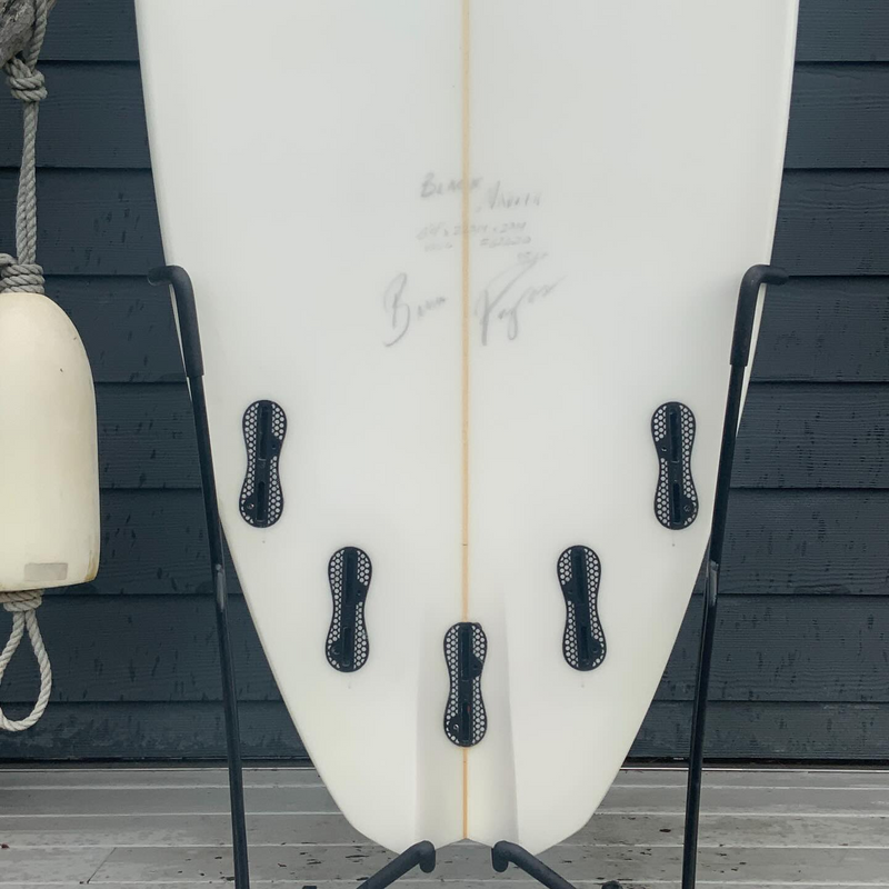 Load image into Gallery viewer, Quiet Flight Anti-Hero 6'4 × 22 ¾ × 2 ¾ Surfboard • USED 3

