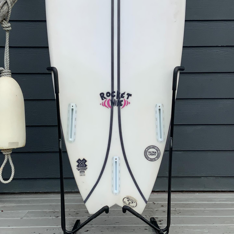 Load image into Gallery viewer, Channel Islands Rocket Wide Spine-Tek 5'9 × 19 ¾ × 2 9/16 Surfboard • USED 3
