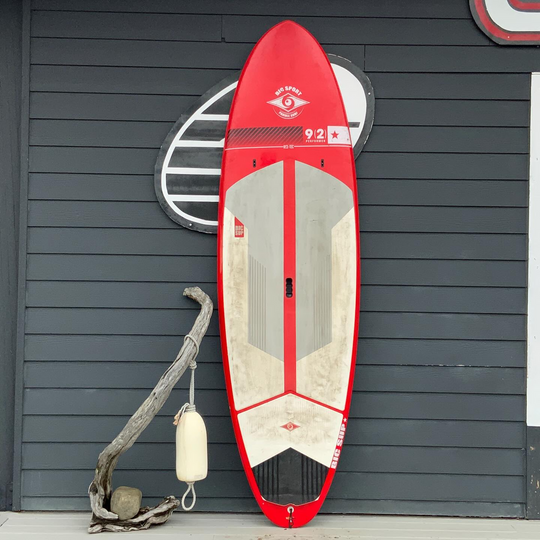 BIC Performer 9'2 × 31 ½ × 4 ⅓ SUP • USED