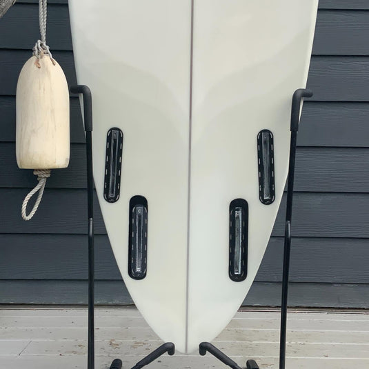 Bing Alpha Pin Mini 6'4 × 20 ⅜ × 2 ½ Surfboard • USED