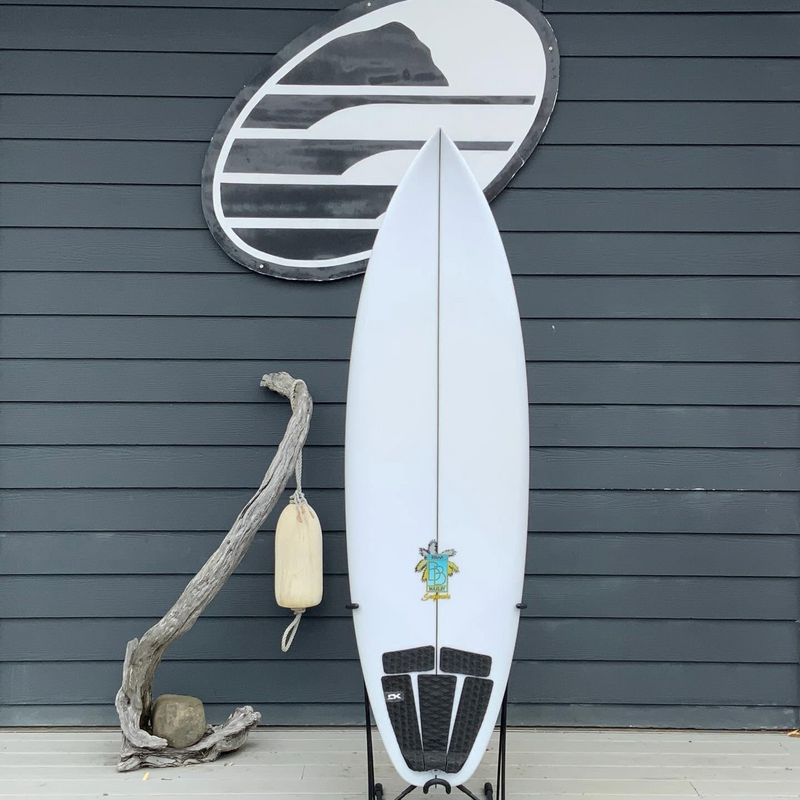 Load image into Gallery viewer, Bulkley Custom 6'1 × 20 ⅘ × 2.85 Surfboard • USED
