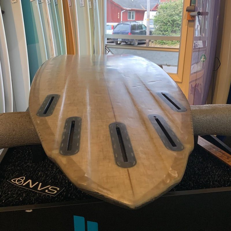 Load image into Gallery viewer, Chemistry Zen 4 Flax 5'7 × 19 ½ × 2 ⅜ Surfboard • USED
