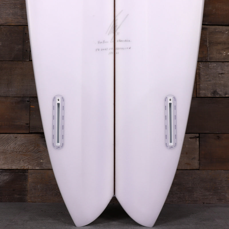 Load image into Gallery viewer, Album Surf Veebee 5'8 × 20 ⅝ × 2.72 Surfboard
