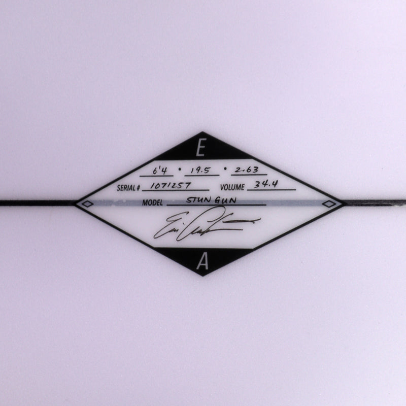 Load image into Gallery viewer, Arakawa Stun Gun 6'4 x 19 ½ x 2 ⅝ Surfboard 
