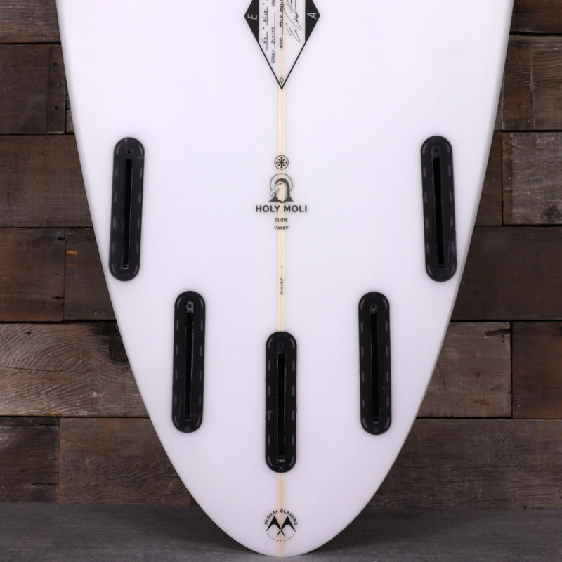 Load image into Gallery viewer, Arakawa Holy Moli 7'2 x 21 ¼ x 2 ⅞ Surfboard
