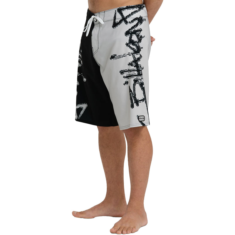 Load image into Gallery viewer, Billabong Inverted Pro 22" Boardshorts
