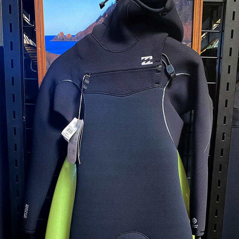 Load image into Gallery viewer, Billabong Furnace Natural Upcycler 6/5 Hooded Chest-Zip Wetsuit
