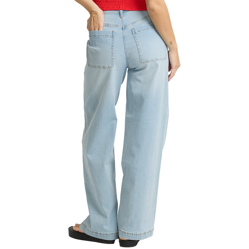 Load image into Gallery viewer, Billabong Women's Rival Relaxed Jeans
