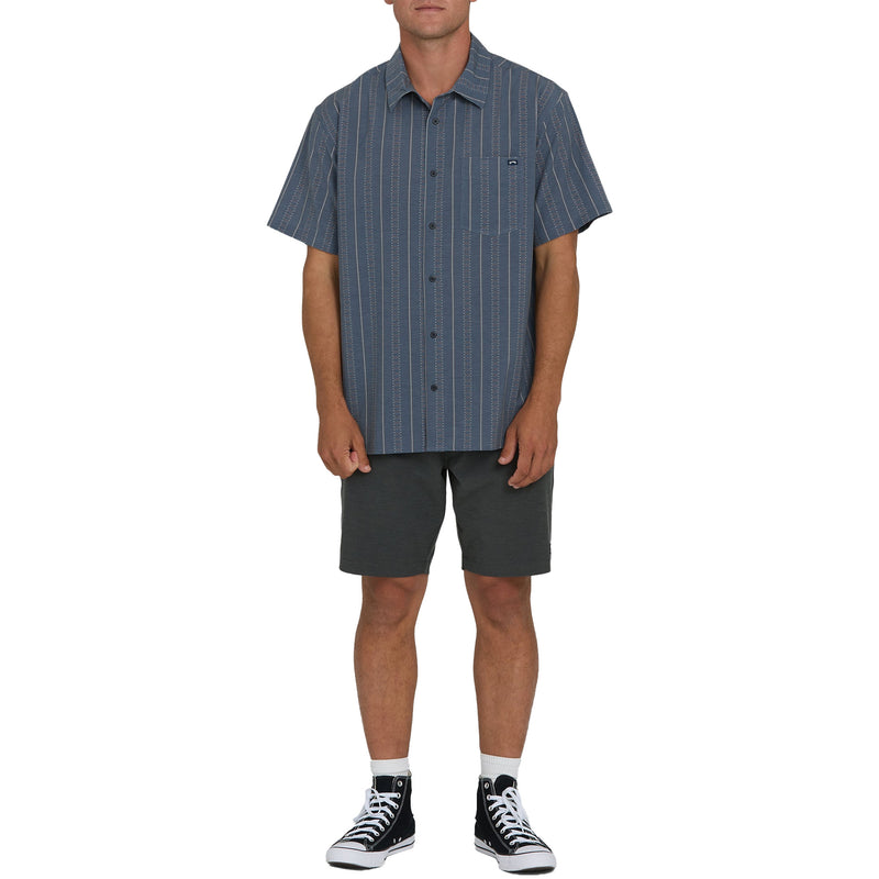 Load image into Gallery viewer, Billabong A/Div Surftrek Transit Short Sleeve Button-Up Shirt
