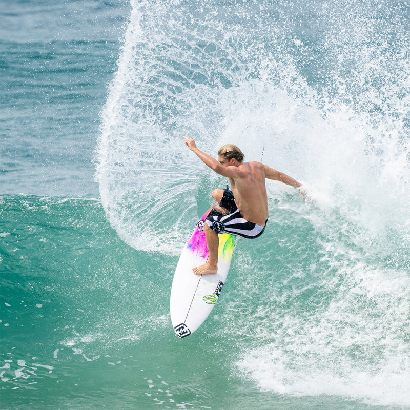 Load image into Gallery viewer, Billabong Andy Irons Rising Sun Pro 22" Boardshorts
