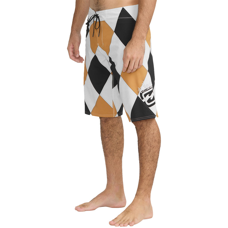 Load image into Gallery viewer, Billabong Andy Irons Diamonds Pro 22" Boardshorts
