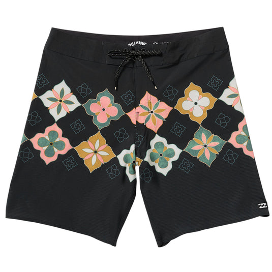 Billabong Sundays Airlite 18.5" Boardshorts 1