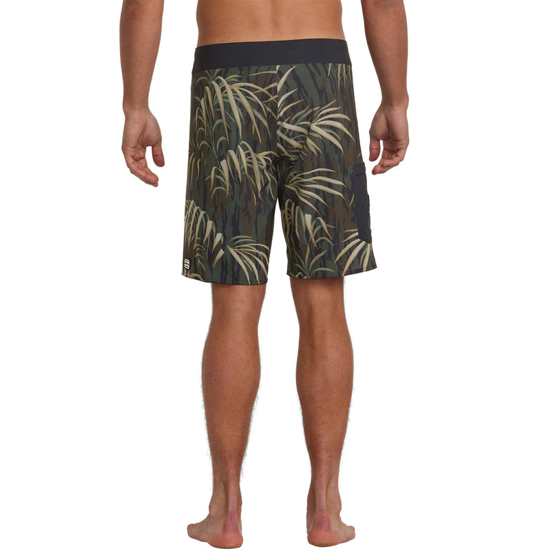 Load image into Gallery viewer, Billabong Formula Airlite 18.5" Boardshorts 5
