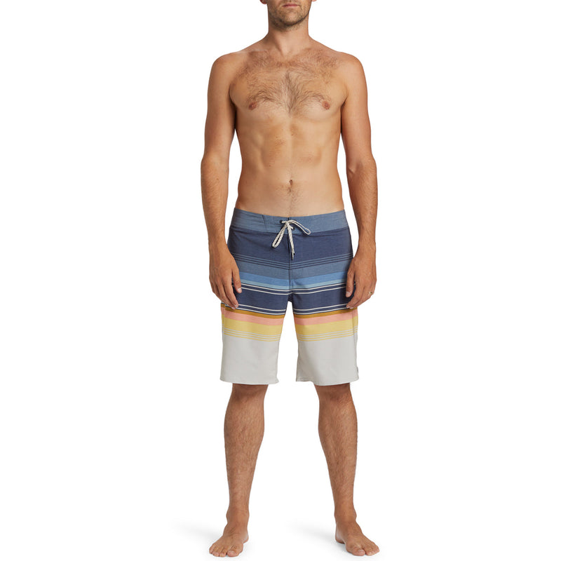 Load image into Gallery viewer, Billabong All-Day Stripe Pro 20" Boardshorts
