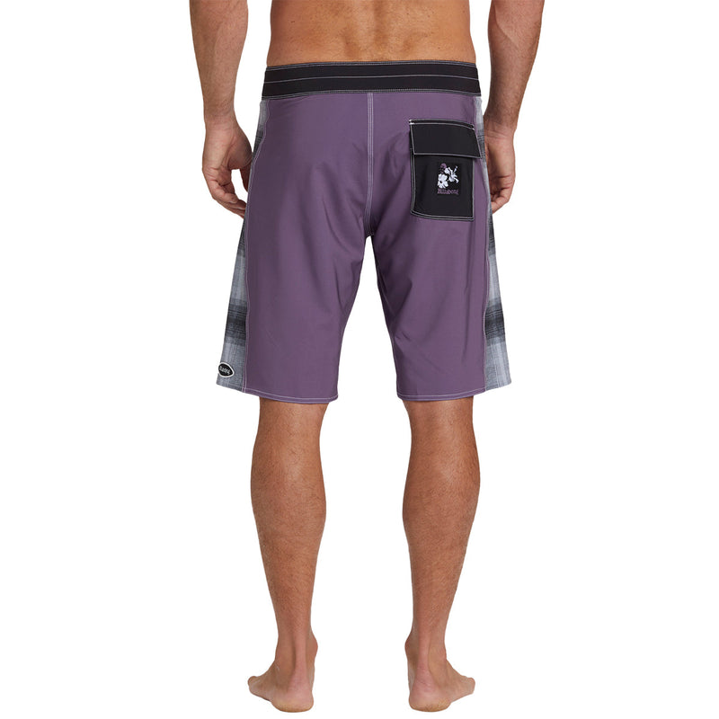 Load image into Gallery viewer, Billabong Rogue Pro 20" Boardshorts 5
