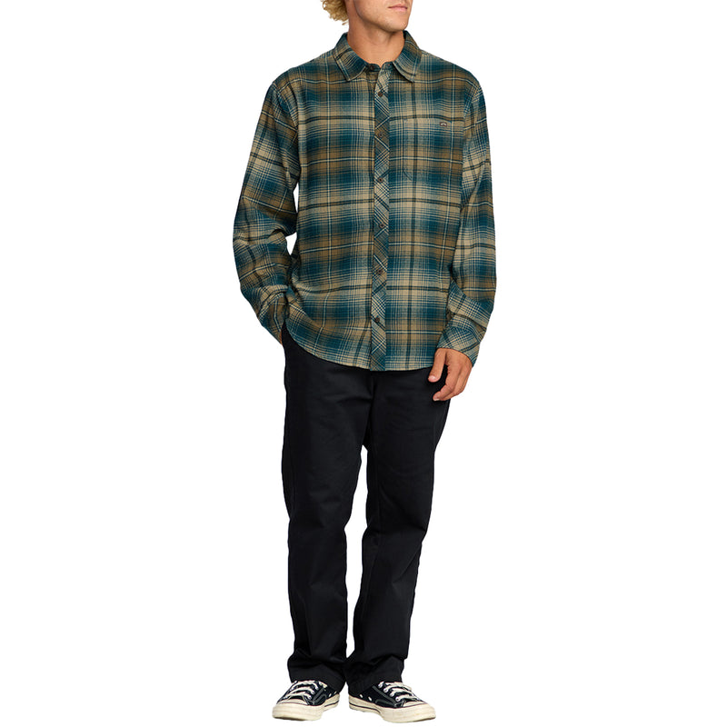 Load image into Gallery viewer, Billabong Coastline Long Sleeve Button-Up Flannel Shirt
