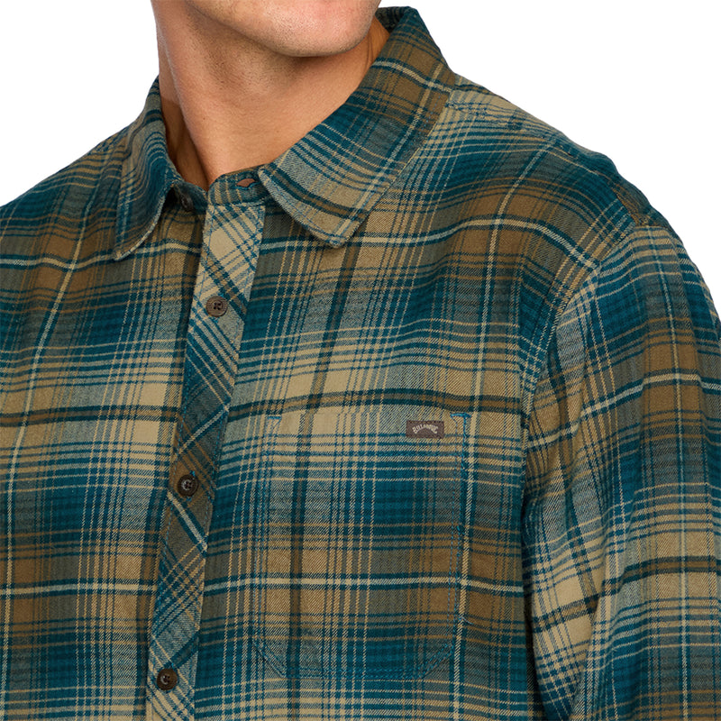 Load image into Gallery viewer, Billabong Coastline Long Sleeve Button-Up Flannel Shirt
