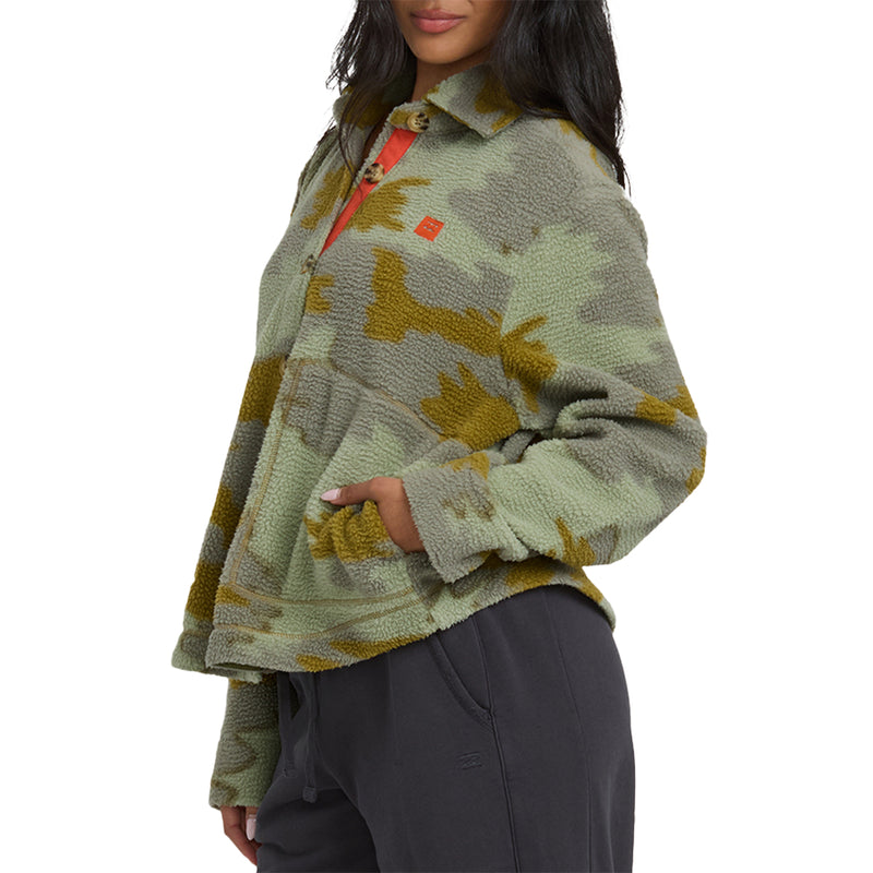 Load image into Gallery viewer, Billabong Women&#39;s Breezy Fleece Shacket Jacket
