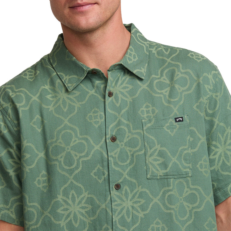 Load image into Gallery viewer, Billabong Sundays Jacquard Short Sleeve Button-Up Shirt
