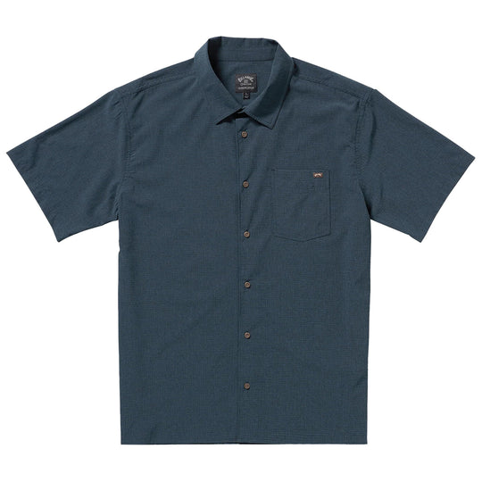 Billabong Surftrek Perf Short Sleeve Button-Up Shirt