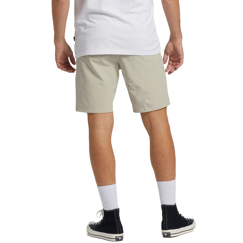 Load image into Gallery viewer, Billabong Crossfire Mid Submersible 19" Shorts 7
