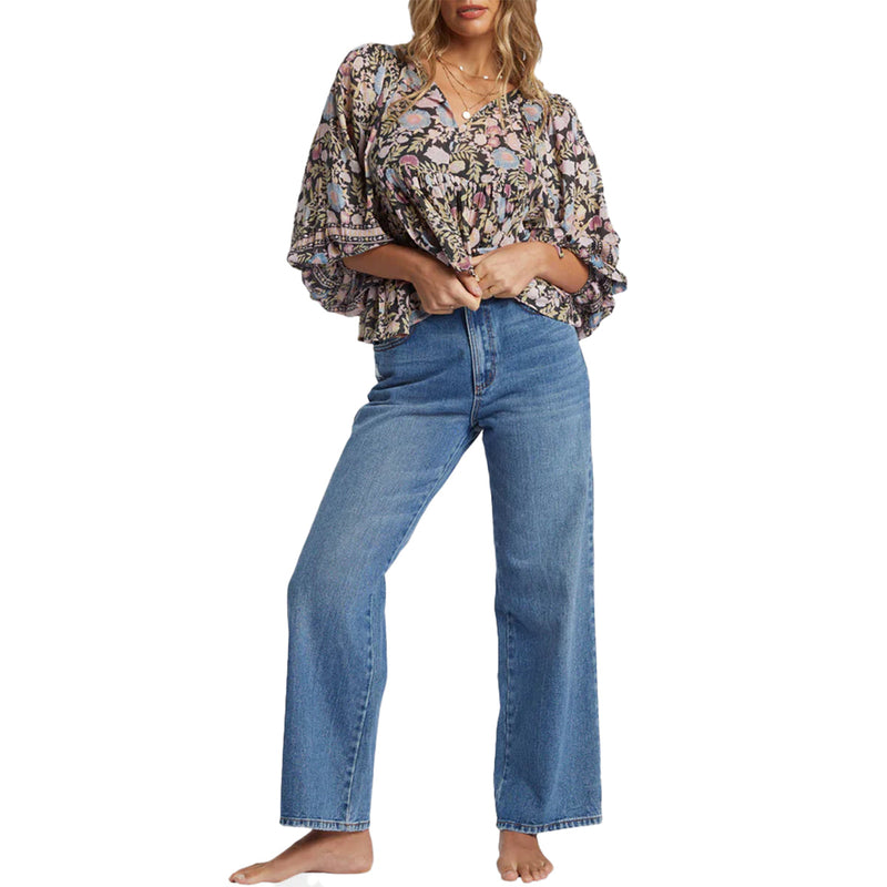 Load image into Gallery viewer, Billabong Women's Adore You Blouson Sleeve Top 4
