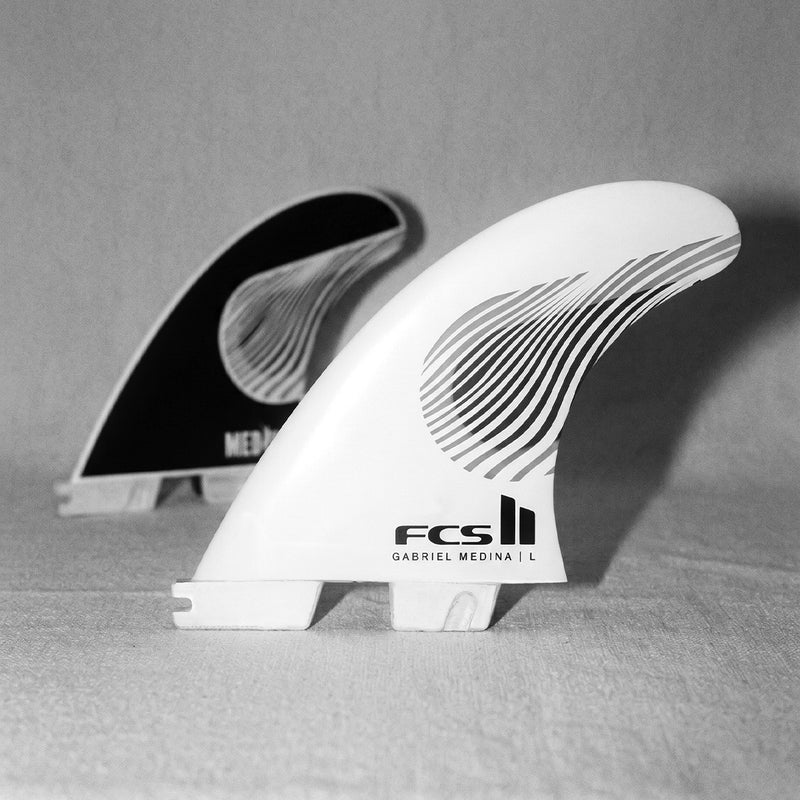 Load image into Gallery viewer, FCS II Gabriel Medina PC + AirCore Tri-Fin Set 3
