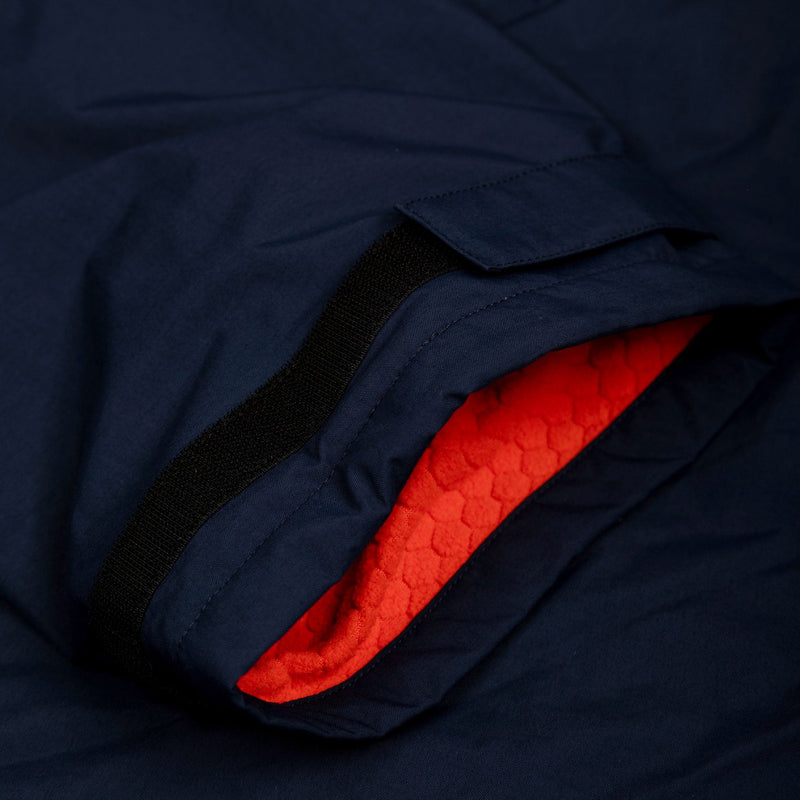 Load image into Gallery viewer, Finisterre Tego Long Sleeve Robe Hooded Changing Poncho
