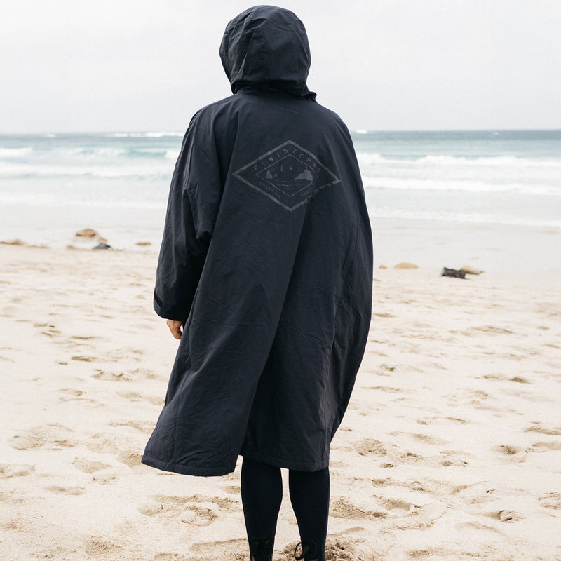 Load image into Gallery viewer, Finisterre Tego Long Sleeve Robe Hooded Changing Poncho
