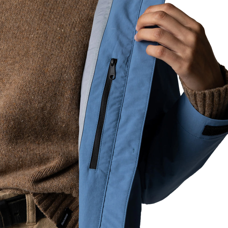 Load image into Gallery viewer, Finisterre Women's Stormbird Waterproof Hooded Zip-Up Jacket 5
